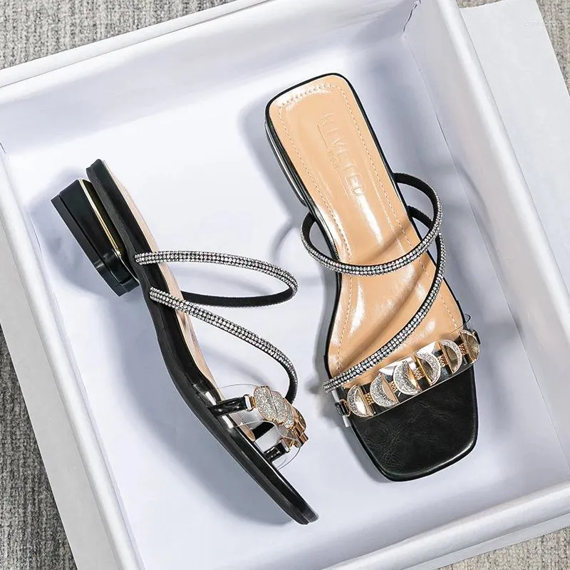 Тапочки Maogu для женщин, модный дизайн, повседневные черные сандалии со стразами, большая обувь, шлепанцы, лето 2023, на низком каблуке, большие размеры 43