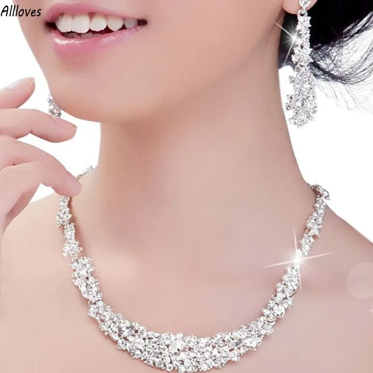 Trendiga silverkristaller bröllop brud smycken set halsband örhängen set bländande strass kvinnor tillbehör prom party smycken set gåva al8609