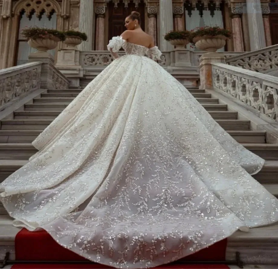 Luxury V-Neck Wedding Dress Bright Sequin A-Line Mopping Length Long Sleeve Bridal Gown