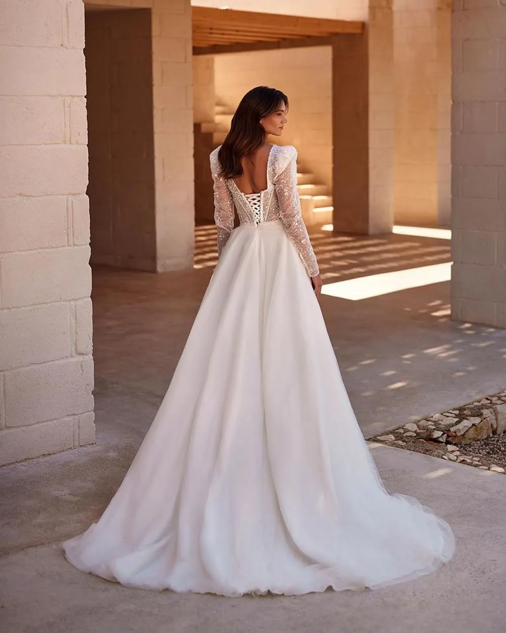 Sweetheart Glitter square neckline wedding dress with Long Sleeves and Side Split - Perfect for Bride Reception and Tulle Vestidos de Novia Sweetheart Glitter square neckline wedding dress with Long Sleeves and Side Split - Perfect for Bride Reception and Tulle Vestidos de Novia