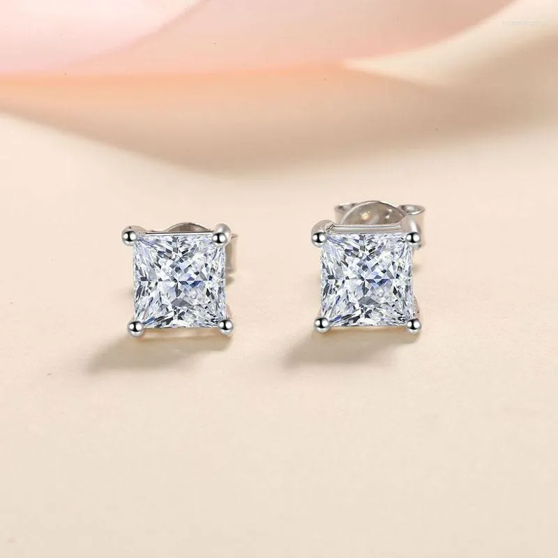 Studörhängen D Color Square 925 Sterling Silver Earring 0.6CT 1CT 2CT Moissanite For Women Wedding Engagement Smycken