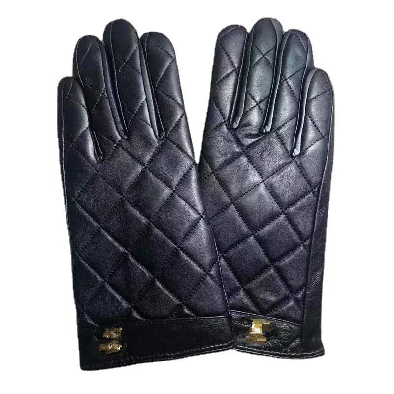 Winter Wrist Gloves Classic Pattern with gold C Women's Fashion Sheepskin Touch Screen Gloves Winter Warm Leather Outdoor Cycling Wholesale Soft Leather