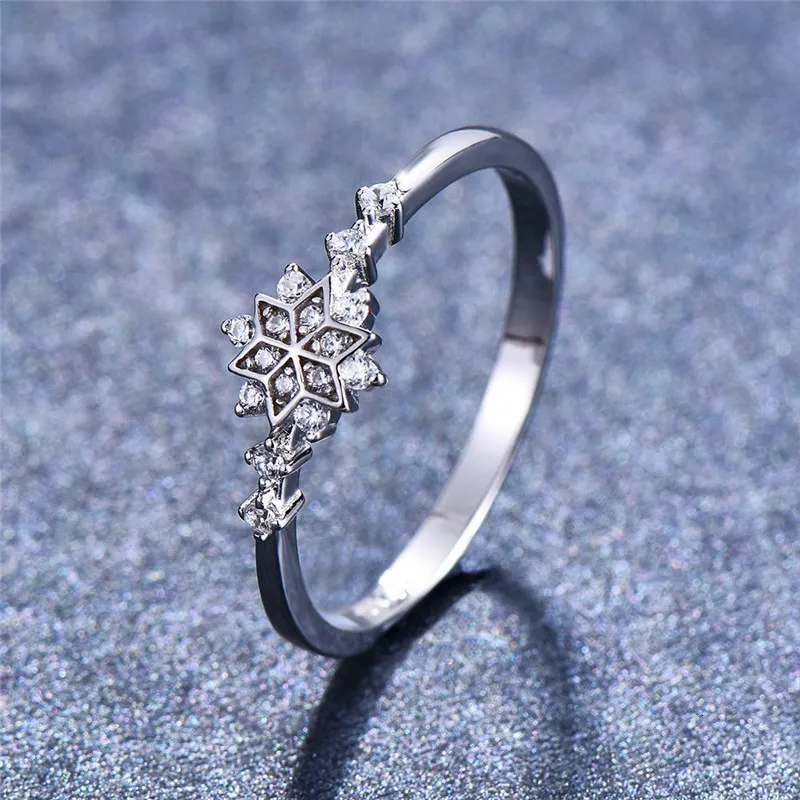 Cluster anéis vintage feminino luxo flor floco de neve anéis para mulheres prata cor noivado charme anel de casamento jóias 230424