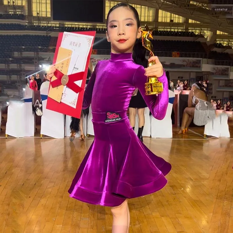 Palco desgaste crianças vestido de dança latina para meninas veludo mangas compridas saias terno samba chacha crianças competição roupas dn16632