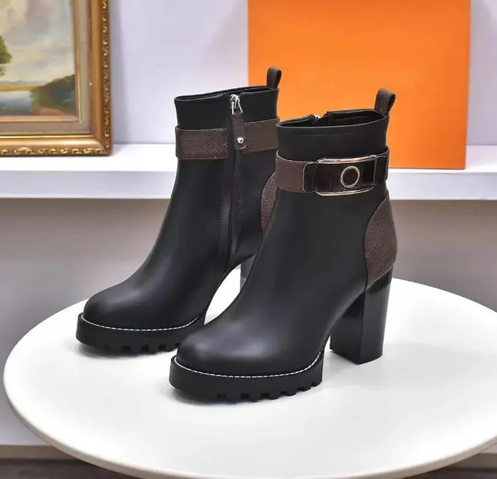 Buty nitówek Kobieta z zamek błyskawiczny metalowy pasek Pasek designerski buty kostki 100% skórzana dama wysoka obcasy moda jesienna zima grube obcasy buty rozmiar 35-42