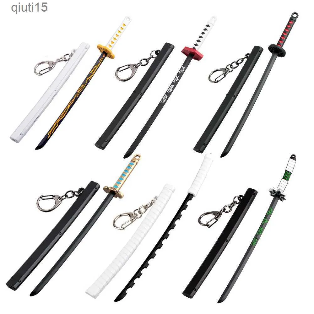 One Piece Weapon 15cm Dracule Mihawk Night Blade Sword Spade Vere Keychains  Samurai Real Steel Katanas Anime Peripherals Toys - AliExpress