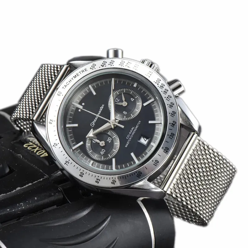 Omeg Forist Watch для мужчин 2024 Мужские часы пять игл все циферблаты работают Quartz Watch Top Luxury Brand Clock Hronograph Fashion Steel и кожаный ремешок Speedmaster OM-0