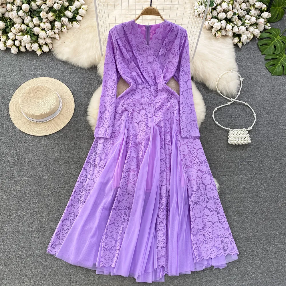 High quality and elegant long sleeved dress V-neck waistband show slim A-line mesh patchwork lace dress elegant long skirt