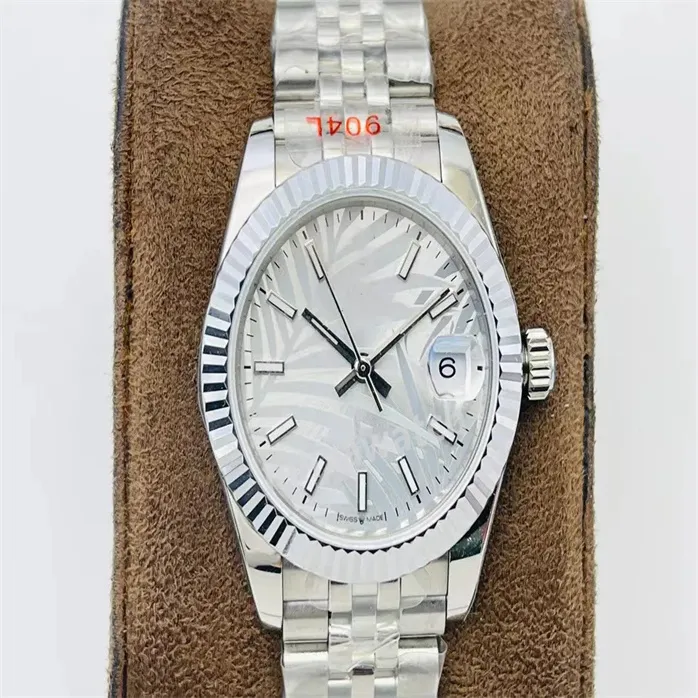 VRS Factory produkuje zegarki damskie 31 mm x 11 mm Szwajcarski 2671 ruch szafirowy lustro przykręcona dolna pokrywa i korona 904 stalowa klamra składana