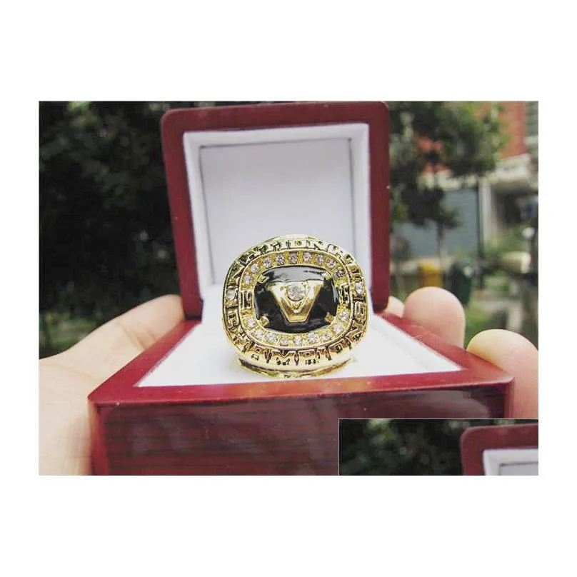 Cluster Rings 1985 Villanova Wildcats Basketball Championship Ring With Wore Display Box Souvenir Men Fan Present Wholesale Drop D DHPGC