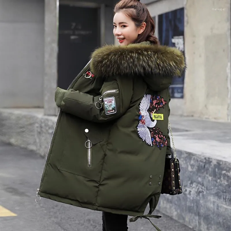 Women's Down Wholesale Winter Jacket Fashion Casual Warm Female Bisic Coats Bekväm fiskar ganska grön överrock