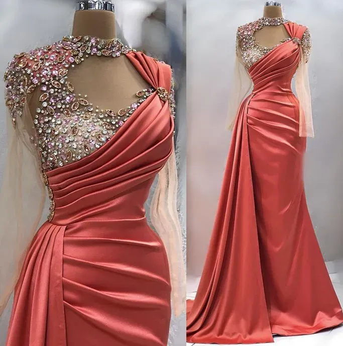 2023 Coral Evening Dresses Long Sleeves Luxury Beaded Mermaid High Neck Satin Custom Made Floor Length Formal Occasion Wear Arabic Prom Gown vestidos