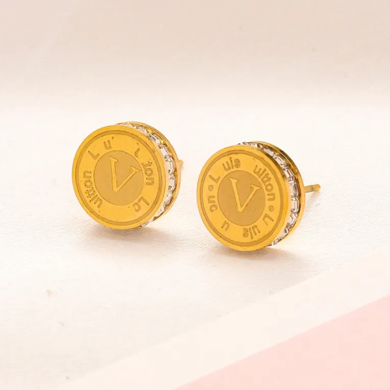 Kvinnors runda monogram örhängen 18K guldpläterade gåva Kärleksörhängen Designer par Smycken Örhängen Bröllopsfest Smycken Tillbehör Partihandel