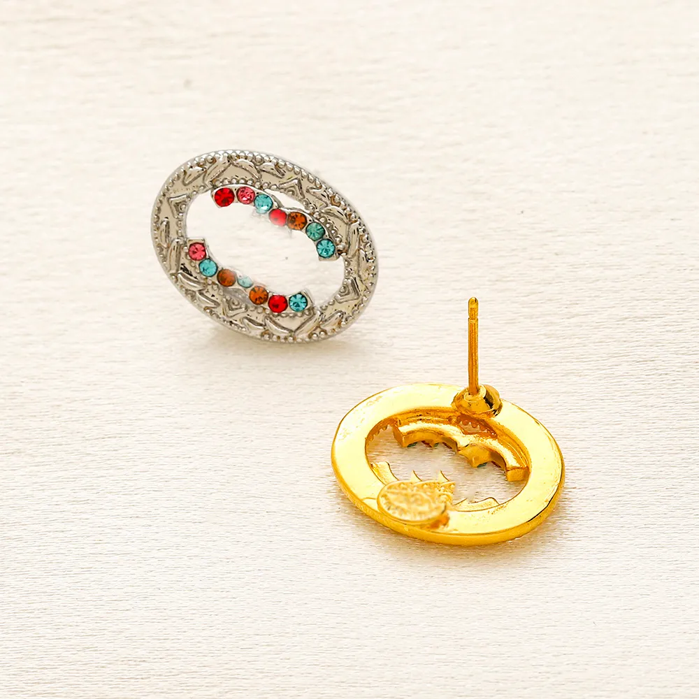 18k Gold Plated Luxury Brand Designers Letters Stud rostfritt stål Geometriska berömda kvinnor Crystal Rhinestone Heart Earring Wedding Party Jewerlry Accessories
