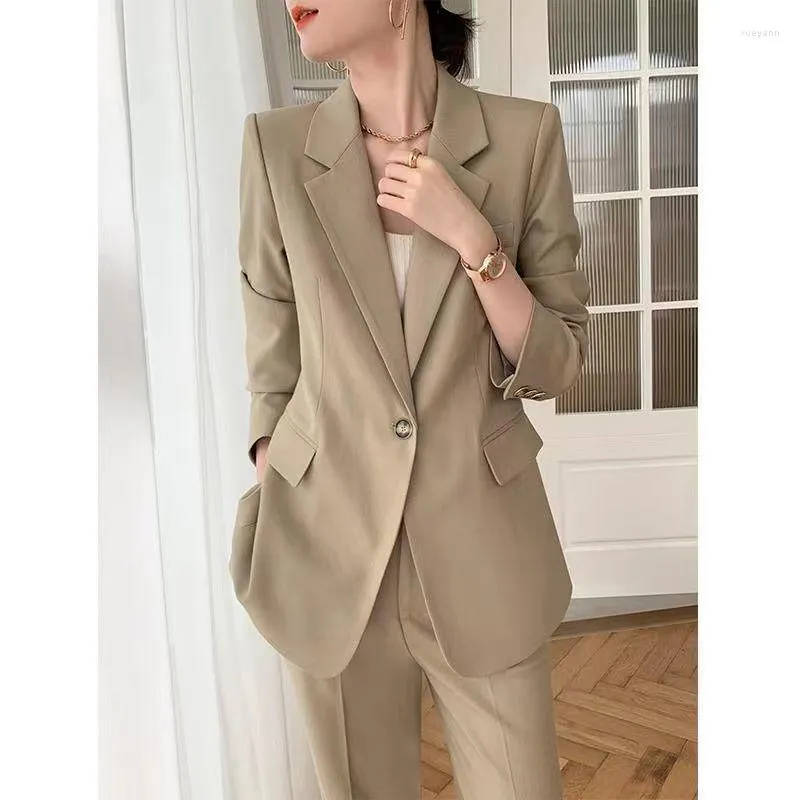 Pantaloni a due pezzi da donna 2023 Coreano Autunno Formale da donna Blazer kaki Abiti da lavoro da donna con set Abbigliamento da lavoro Pantalone uniforme da donna da ufficio