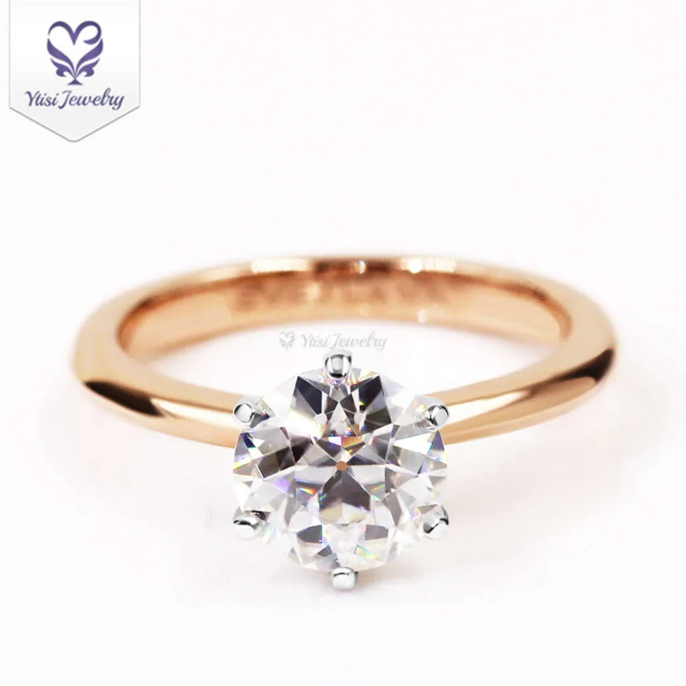 Yadis Custom 14K Gioielli in oro massiccio Taglio Vecchia Europa Vvs Moissanite Anelli di fidanzamento con diamanti per le donne