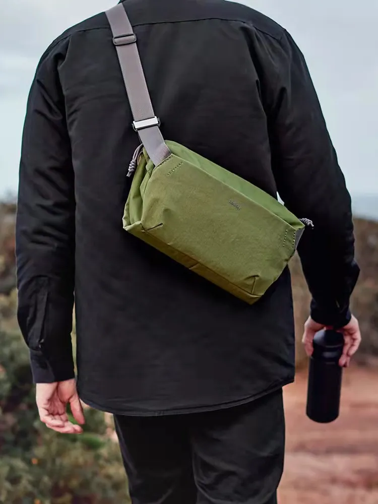 Bellroy Lite Sling Bellroy Venture Sling 9L Bronze - MORE By