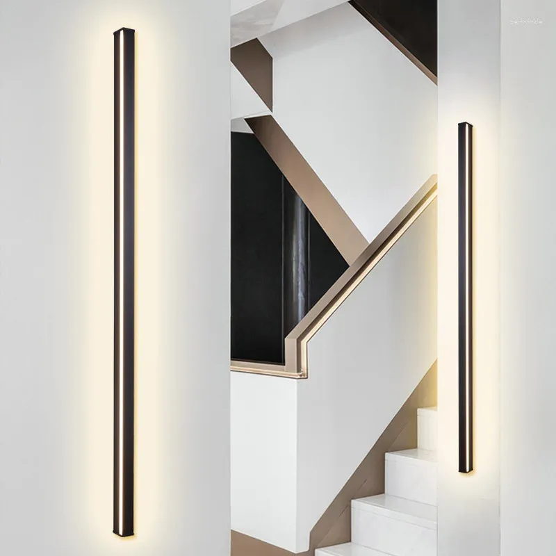 Lâmpada de parede Simples Modern LED Strip Linha Vertical Brilhante Sala de estar Cabeceira Corredor Fundo Quarto Llamp Iluminação