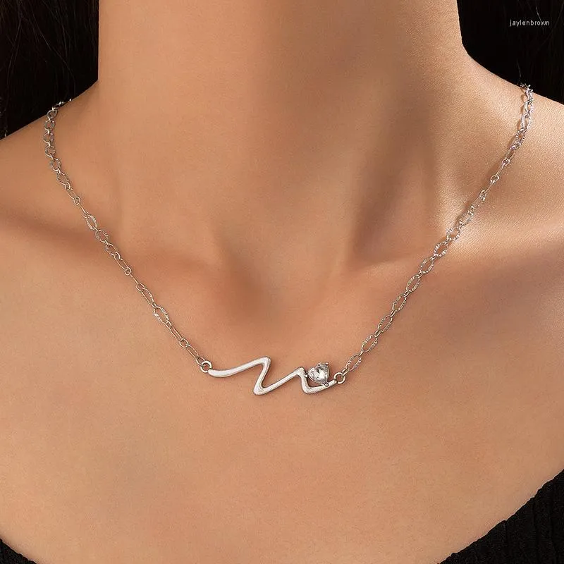 Pendanthalsband ins trendiga vågklavikelkedja choker halsband silver färg allo metall justbale smycken för kvinnor presentkrage