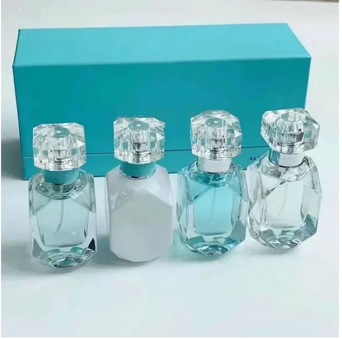 Heta varumärke kvinnor parfym 4x30 ml set parfymer doft eau de parfum present set 30 ml*4 varar bra lukt tjej spray snabbt fartyg