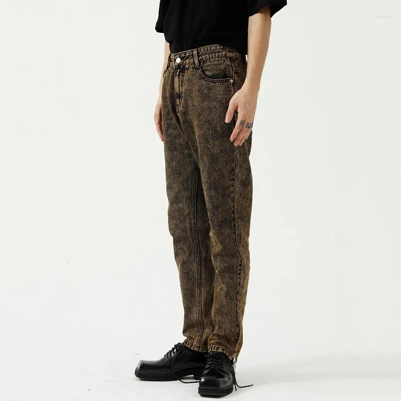 Jeans da uomo Marrone Dritto Coreano Colore di Tendenza Vintage Streetwear Moda Pantaloni in denim 2023 Primavera Split Bottoms Pantaloni Lunghi da Uomo