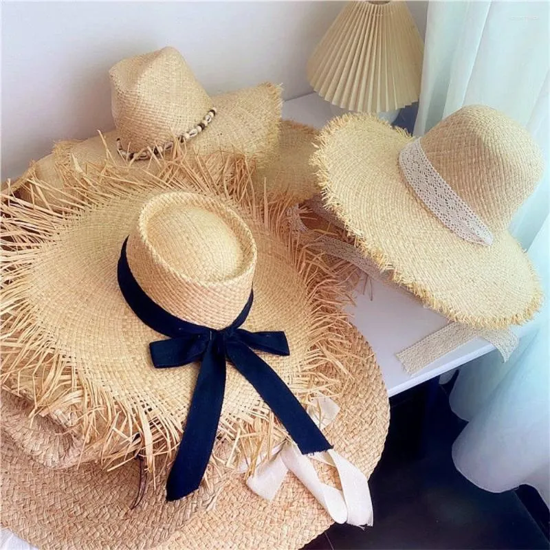 Women's Wide-Brimmed Hand Hook Straw Hat Sun Hat Outdoor Breathable Beach  Hat at  Women's Clothing store