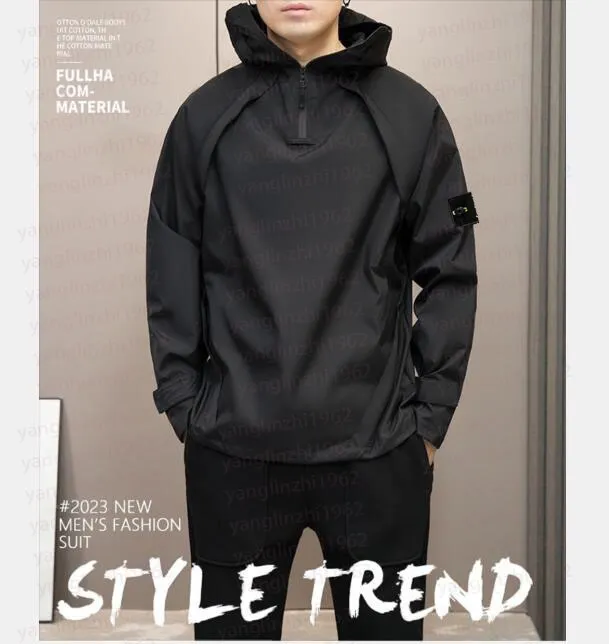 Coveri Collection Giacca a vento da uomo con cappuccio e zip: in Coveri Collection Giacca a vento da uomo con cappuccio e zip: in