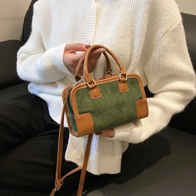 Totes högkvalitativ matt pu kudde påsar för kvinnliga mode plånböcker och handväskor designer messenger väska lyx satchel söt crossbody väska