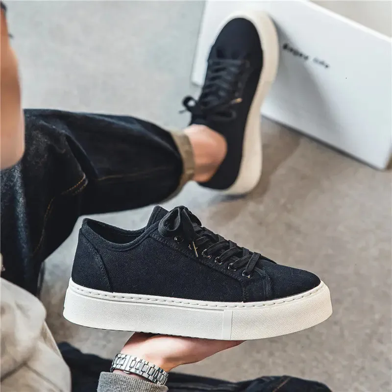 Dress Shoes Canvas Men Women Summer Versatile Student Activism Casual Black Board Cloth Thick Soled Tidal 231124