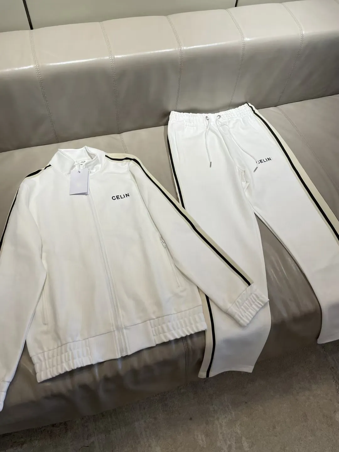 2023 KVALITET Män bomullsmode Designer Tracksuit slongsleve Casual Sportsuit Asiatisk storlek M-3XL Vit färg