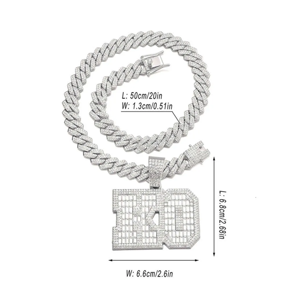 DHgate.com:2024Hip Hop T-Square Mosang Diamond Letter