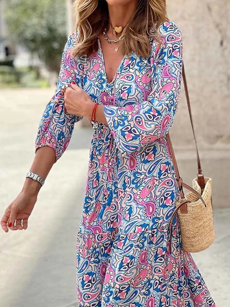 Boho Print Long Boho Maxi Dress with V-Neck and Half Sleeves - Elegant Retro Beach Sunboho Maxi Dress for Women (230425)