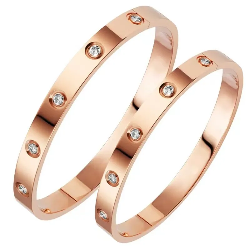 Дизайнерский браслет Титановые стальные браслеты Sier Gold Классический браслет высокого качества для женщин и мужчин Подарок на вечеринку Браслет Браслет Пара ювелирных изделий