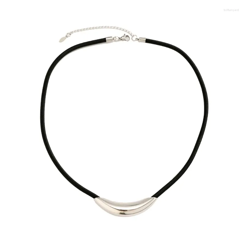 Pendanthalsband m2ea Stylish Torques Choker Halsband unikt krökta rörkedjor kedjor smycken mode tillbehör för flicka damer