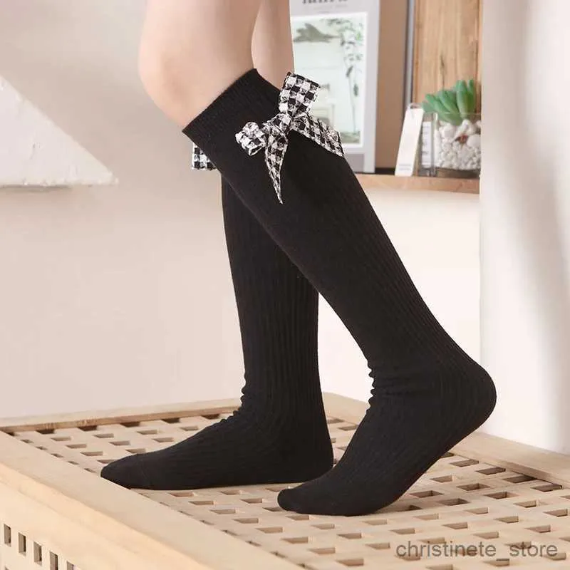 Calcetines para niños Cuadros geométricos con diamantes Medias con lazo para bebés Niñas Niños retro Calcetines hasta la rodilla Calcetines largos de princesa R231125