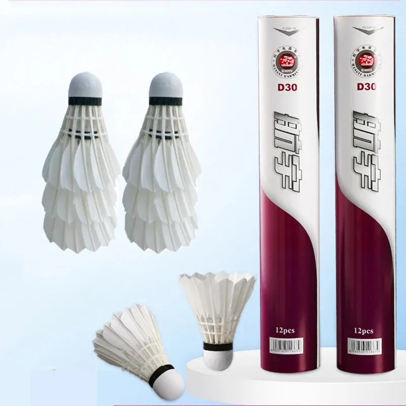 Badminton Shuttlecocks 12PCS Goose Feather Shuttlecocks Badminton Outdoor Sport Shuttlecock White na trening Gra Stabilność Latanie Trwałe piłki 231124