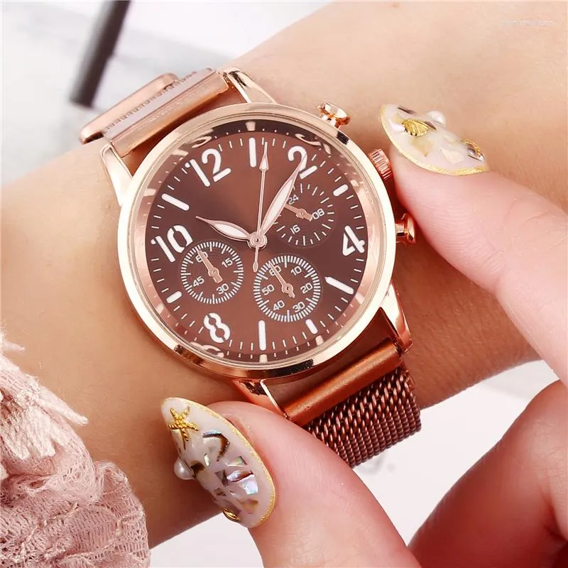 Relojes de pulsera para mujer relojes de lujo con 3 ojos de oro rosa reloj de cuarzo luminoso iman de malla reloj de pulsera informal para mujer