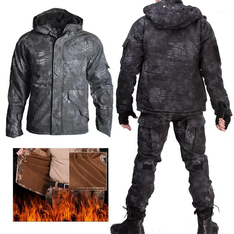 Наружные куртки мужская водонепроницаемая тактическая куртка Мужчина теплый ветрозащитный ветропроличный камуфляж пальто с камуфляжным капюшоном.