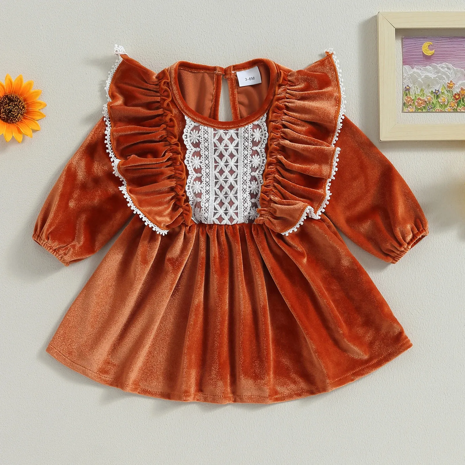 Vestidos de meninas inverno princesa bebê vestido plissado manga longa tripulação pescoço renda retalhos veludo aline festa para nascido 231124