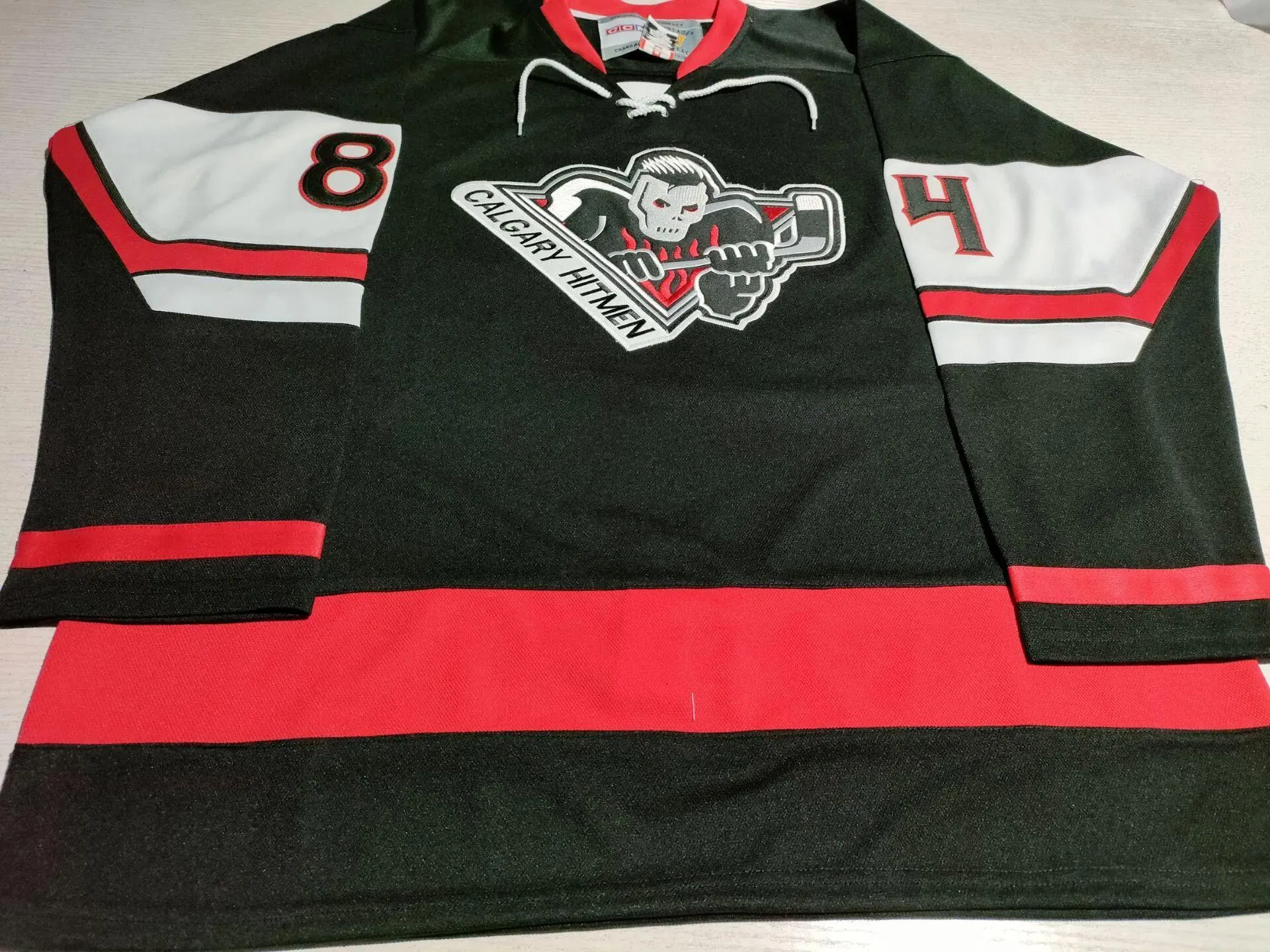 Custom Bret Hart 84 Calgary Hitmen Hockey Jersey Vintage WHL Red