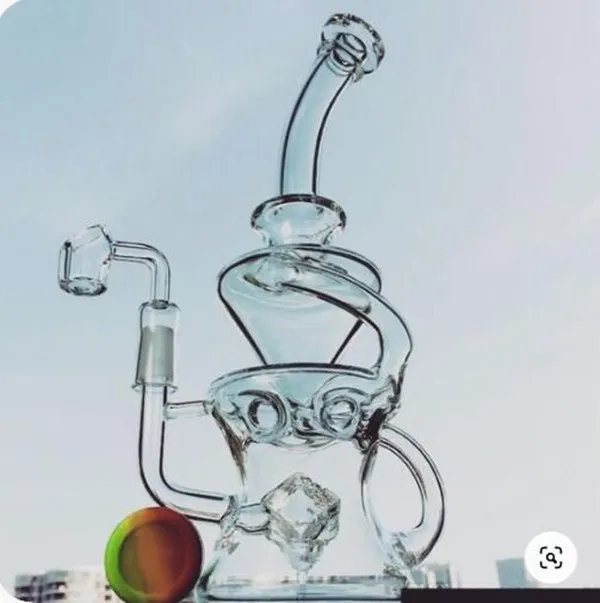Nuovo design Bong in vetro Narghilè Percolatore in vetro Pipa ad acqua Bong fumatori Oil Rig Vetro shisha piccolo pezzo