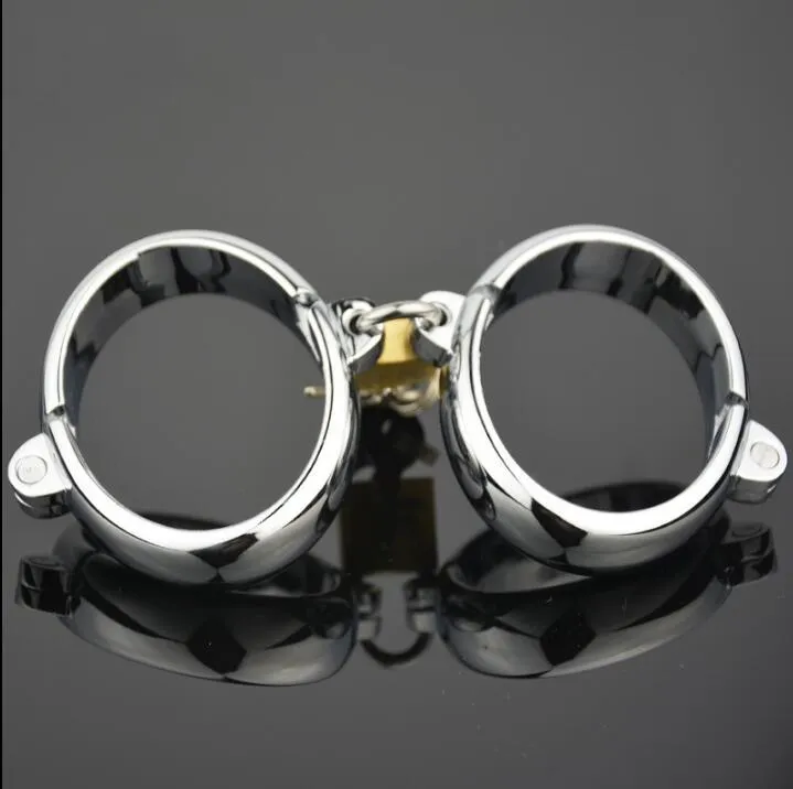 Men's alloy handcuffs all metal sm handcuffs stainless steel hands and feet handcuffs men with metal locks sex abduction conditioning sex