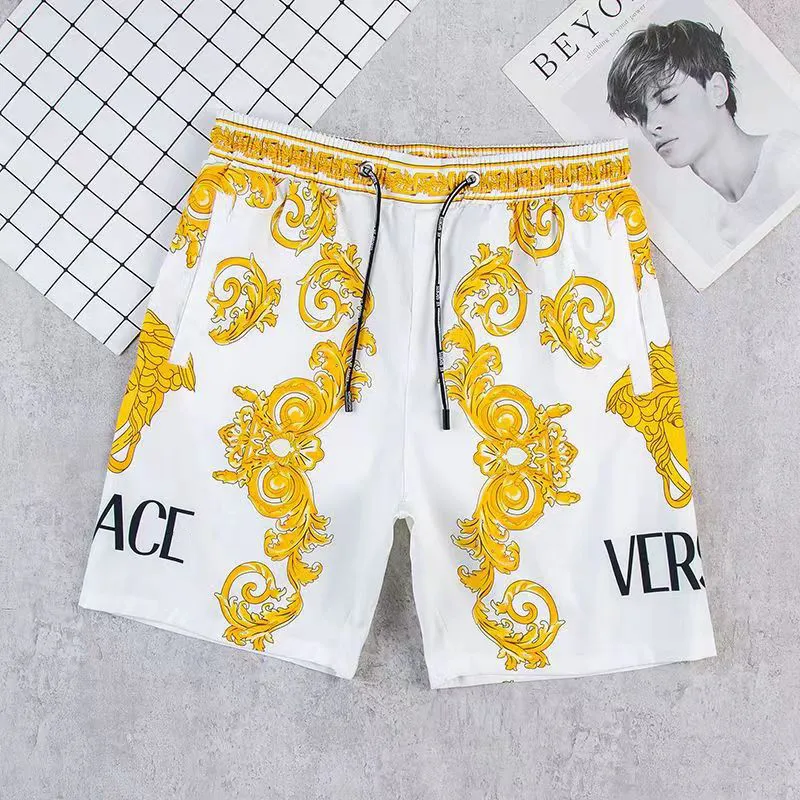 Beachy shorts 2025