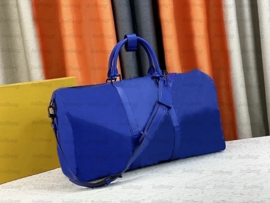 DHgate M30235 M41416 Mtaigarama Keepall BANDOULIERE 50 Travel Bag Taiga Leather Classic Canvas Crossbody Monograms Shoulder Bag Luxury Handbags Bags Luggage Accessories