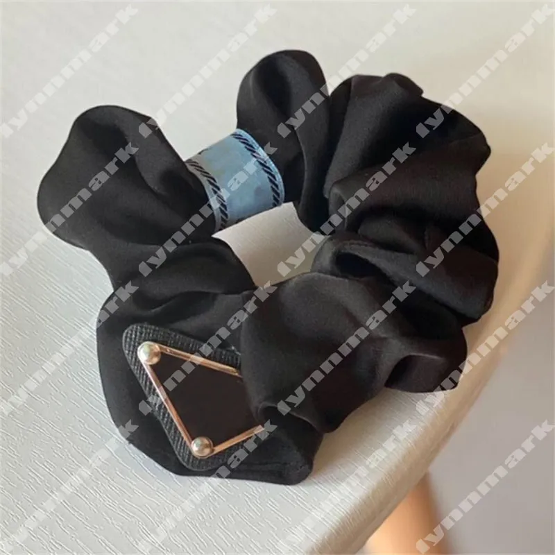 Women Designer Headwear Luxury Hair Accessories Fashion Casual Hair Ring Girls Letter Hairpin Classic Pony Tails Holder Fashion Accessories