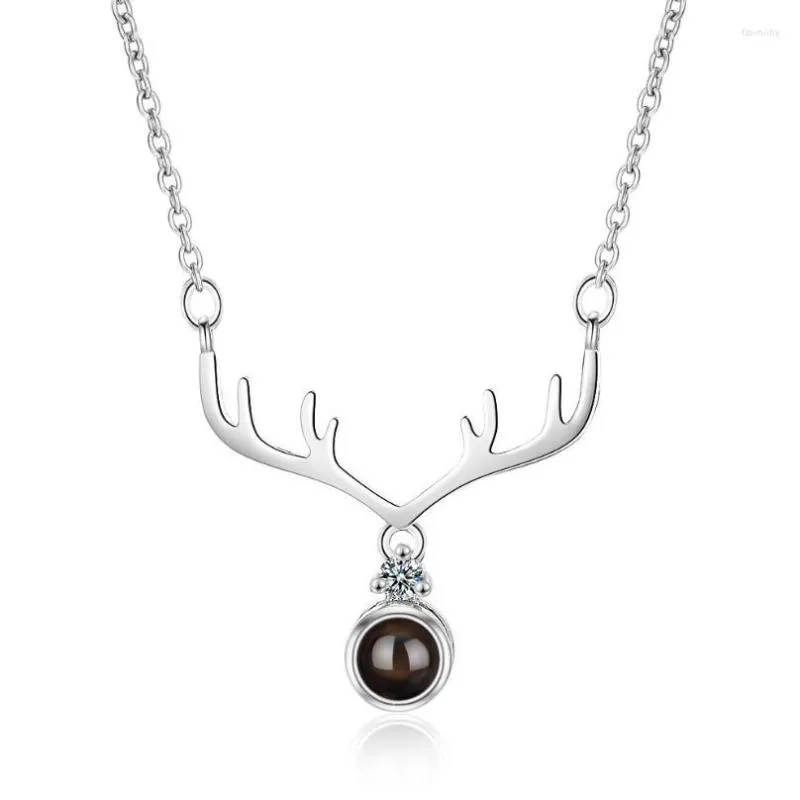 Kedjor 100 språk Projektion Deer Antlers Pendant Halsband för kvinnor Trend Short Clavicle Chain Jewelry SAN189