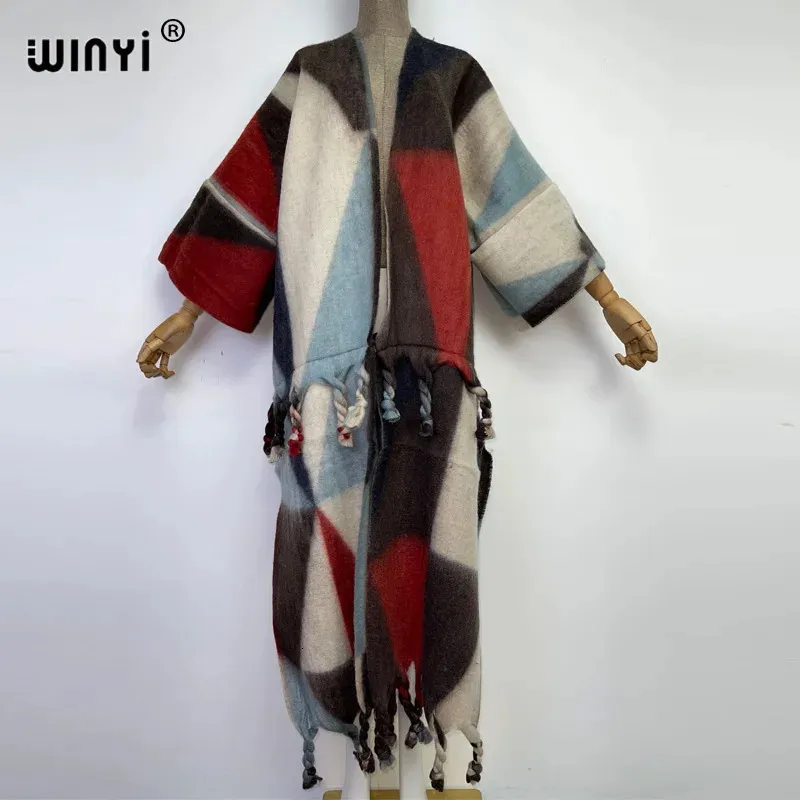 يمزج الصوف النسائي Winyi Winter Women Tassel Cardigan Coard Lource Christmas Bress Robe Longue Dark Dark Free Free Size Middle East Female Kaftan 231124