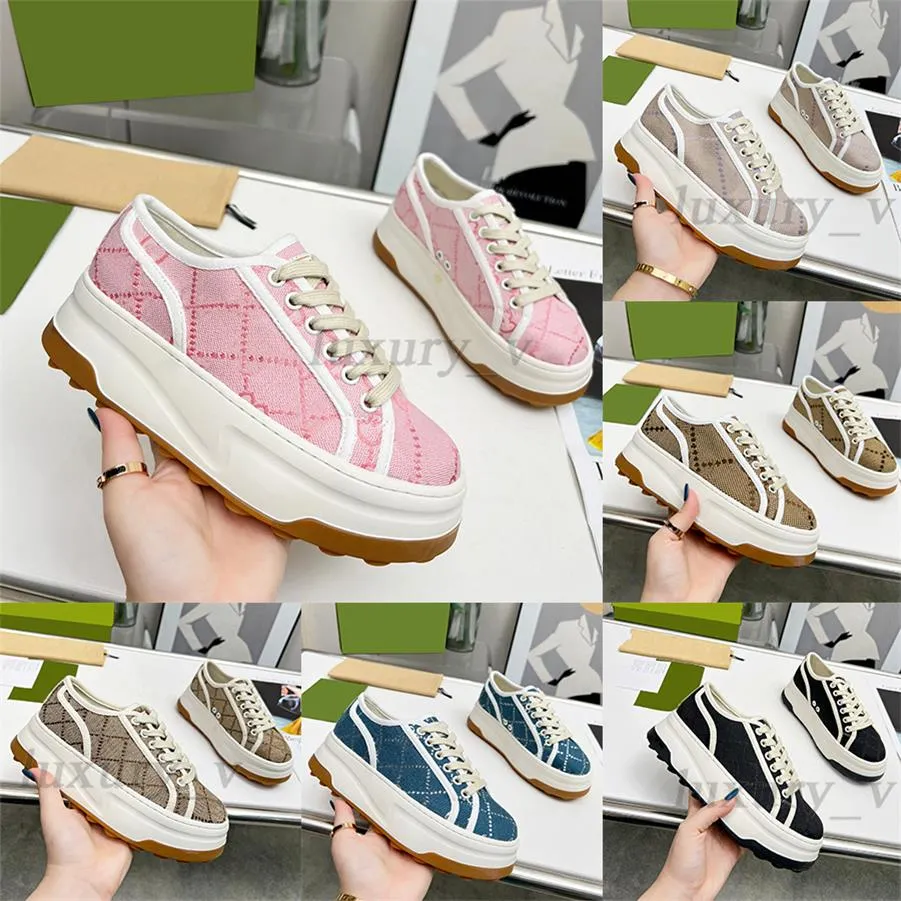 Designer Canvas Shoes Chunky B Sneakers Kvinnor präglade spetsar upp Jacquard Retro Platform Sneaker Multicolored Brodery Trainers