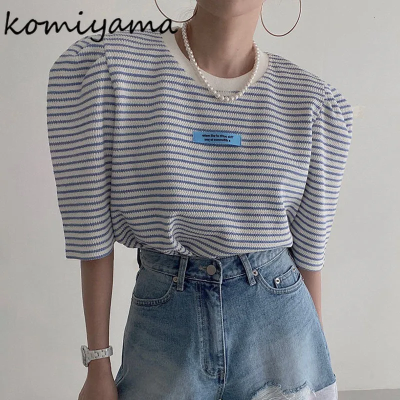 Damen T-Shirt Komiyama Summer Puff Short Sleeve Y2k Kleidung Fresh Hit Color Stripe Tops Damen Loose O Neck T Shirt Fashion Casual Tees 230426