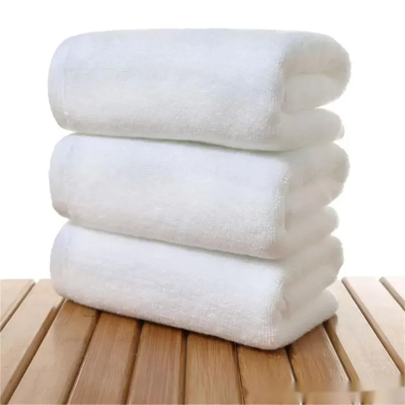 Serviette en pur coton, non pelucheuse, absorbante, pour la maison, l'hôtel, 32 brins, bain doux, vente en gros, pour hommes et femmes